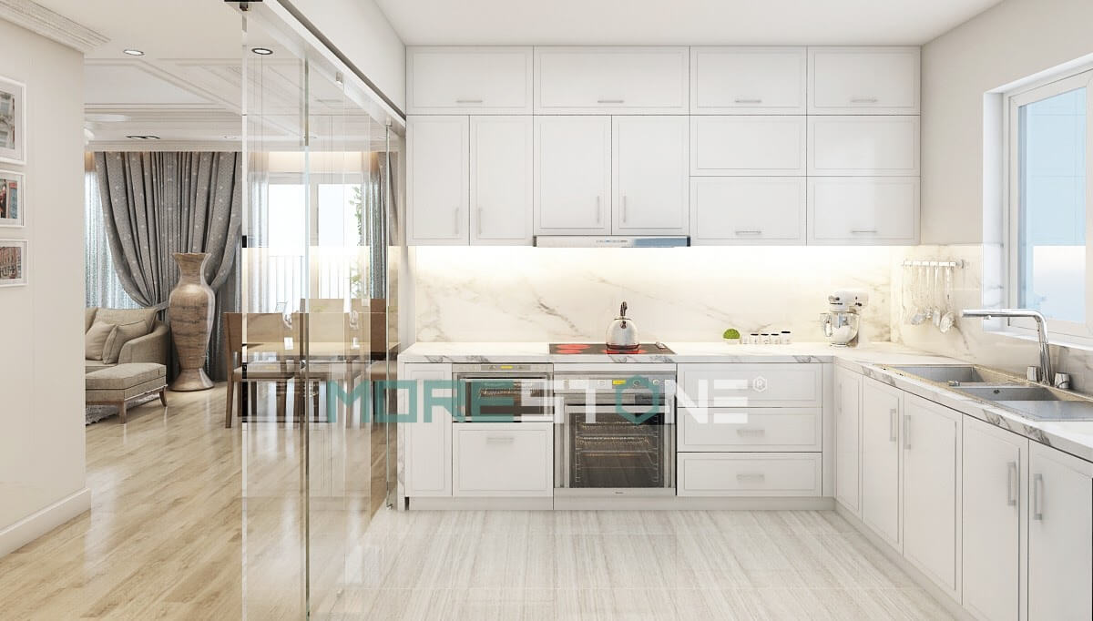 Đá trắng vân mây tạo cho căn bếp không gian sạch sẽ, hài hòa với thiết kế của tủ bếp Tủ bếp hiện đại